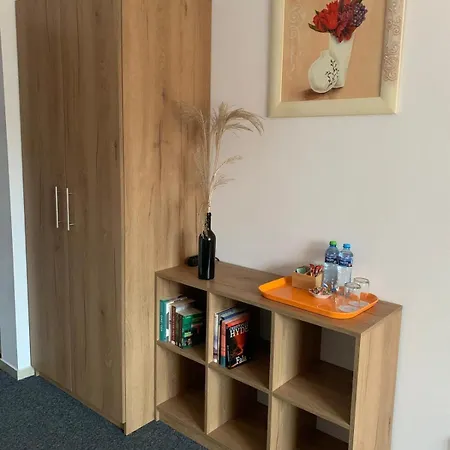 Krakstop Aparthotel 3*