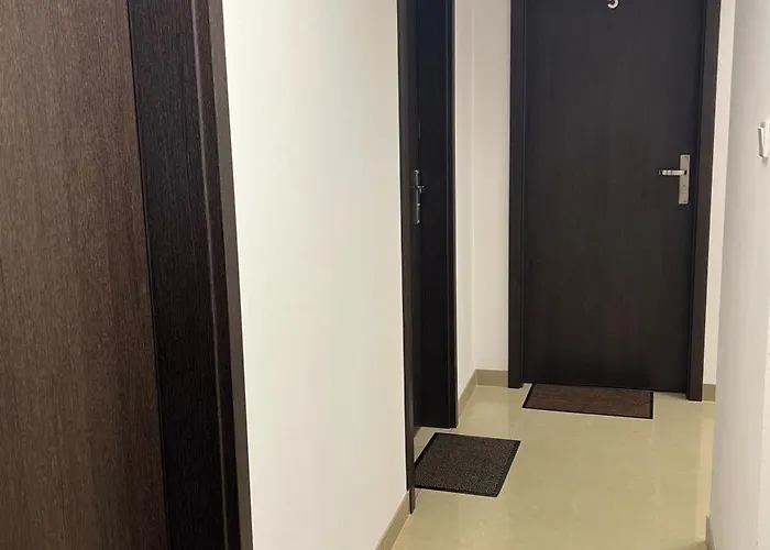 Aparthotel Krakstop 3*