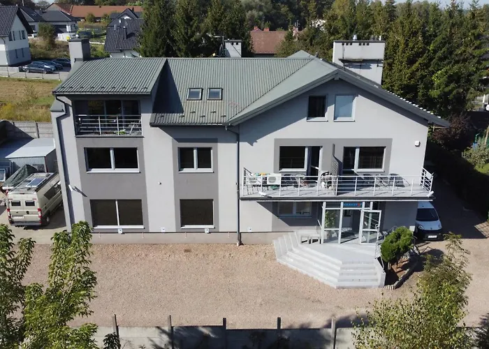 Ξενοδοχείο με διαμερίσματα Krakstop 3*